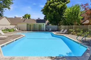 2071 Foxhall Loop, San Jose, CA 95125 - Photo 41