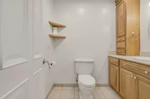 1120 Woodside Cir, Salinas, CA 93901 - Photo 25
