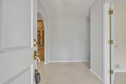 1120 Woodside Cir, Salinas, CA 93901 - Photo 7
