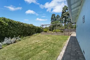 1120 Woodside Cir, Salinas, CA 93901 - Photo 33