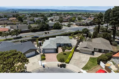 1120 Woodside Cir, Salinas, CA 93901 - Photo 43