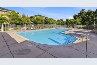 301 W Ballymore Cir, San Jose, CA 95136 - Photo 31