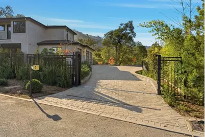 20388 Hill Ave, Saratoga, CA 95070 - Photo 49
