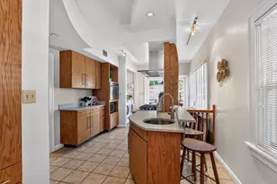 1299 Yosemite Ave, San Jose, CA 95126 - Photo 9