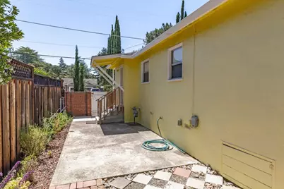 825 Terrace Dr, Los Altos, CA 94024 - Photo 19