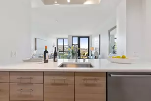 451 Donahue St 407, San Francisco, CA 94124 - Photo 23