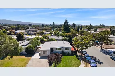 741 San Tomas St, Sunnyvale, CA 94085 - Photo 27