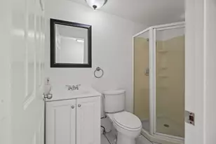 741 San Tomas St, Sunnyvale, CA 94085 - Photo 17