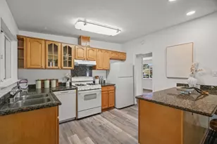 741 San Tomas St, Sunnyvale, CA 94085 - Photo 9