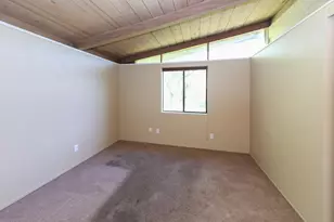 340 Walnut Ln, Gilroy, CA 95020 - Photo 13