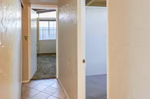 340 Walnut Ln, Gilroy, CA 95020 - Photo 9