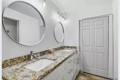 7033 Via Valverde, San Jose, CA 95135 - Photo 25