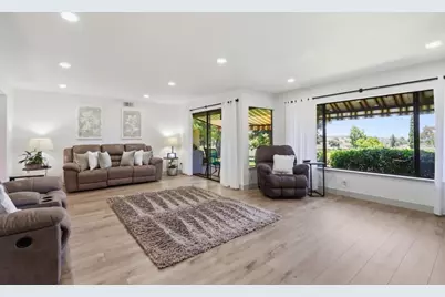 7033 Via Valverde, San Jose, CA 95135 - Photo 9