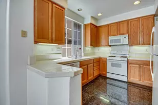 2287 Woodset Dr, San Jose, CA 95116 - Photo 11