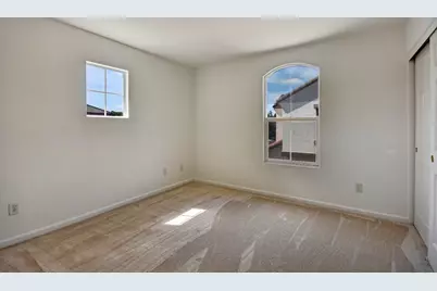 2287 Woodset Dr, San Jose, CA 95116 - Photo 25