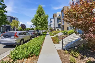 179 Llano De Los Robles Ave 1, San Jose, CA 95136 - Photo 3