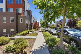 179 Llano De Los Robles Ave 1, San Jose, CA 95136 - Photo 33