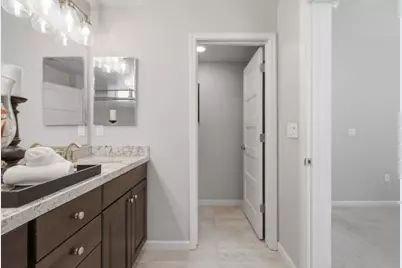 179 Llano De Los Robles Ave 1, San Jose, CA 95136 - Photo 23