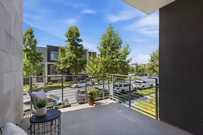 179 Llano De Los Robles Ave 1, San Jose, CA 95136 - Photo 27