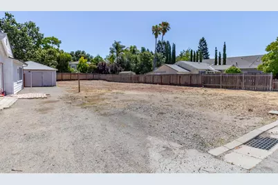 1422 York Ave, Campbell, CA 95008 - Photo 3