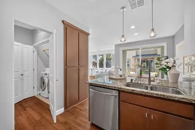 595 San Rivera Ter, Sunnyvale, CA 94085 - Photo 11