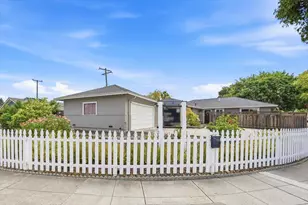 702 Grape Ave, Sunnyvale, CA 94087 - Photo 3