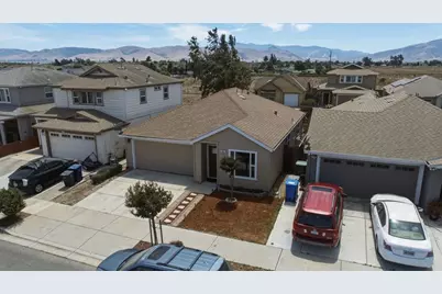 407 Cardona Cir, Greenfield, CA 93927 - Photo 1
