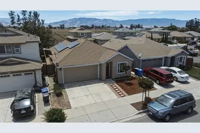 407 Cardona Cir, Greenfield, CA 93927 - Photo 5
