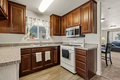 407 Cardona Cir, Greenfield, CA 93927 - Photo 17
