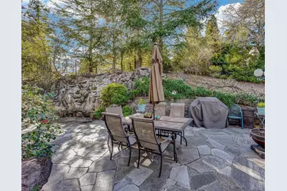 8451 Goldenrod Cir, Gilroy, CA 95020 - Photo 25