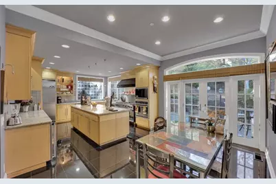 8451 Goldenrod Cir, Gilroy, CA 95020 - Photo 11