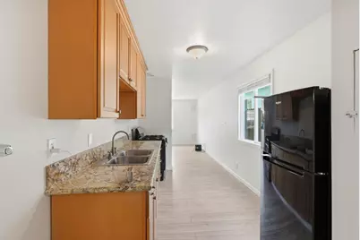 642 Douglas Ave, Oakland, CA 94603 - Photo 7