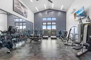 White Oak Dr, Hollister, CA 95023 - Photo 7