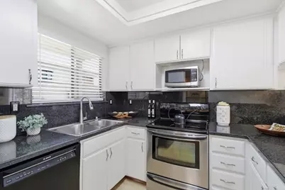 1048 Villa Maria Ct, San Jose, CA 95125 - Photo 5