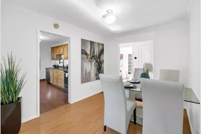 389 Lastreto Ave, Sunnyvale, CA 94085 - Photo 11