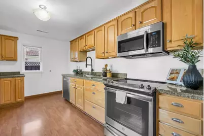 389 Lastreto Ave, Sunnyvale, CA 94085 - Photo 13