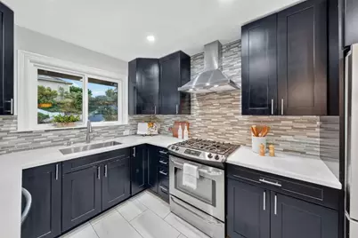 1241 Lerida Way, Pacifica, CA 94044 - Photo 7