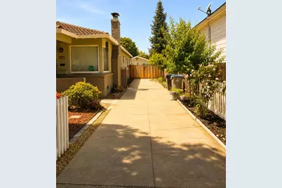 1133 S 9th St, San Jose, CA 95112 - Photo 3