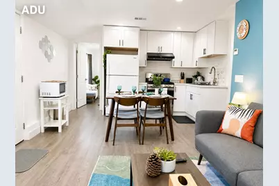 1133 S 9th St, San Jose, CA 95112 - Photo 17