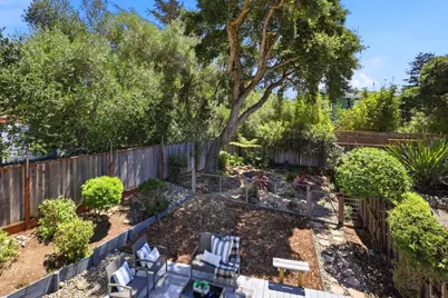 3021 Buckingham Ln, Santa Cruz, CA 95062 - Photo 35