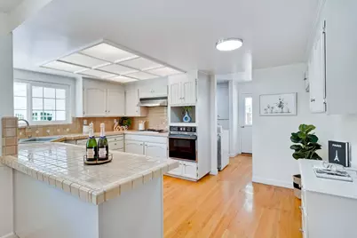 2202 Gunar Dr, San Jose, CA 95124 - Photo 9