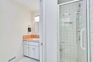 2202 Gunar Dr, San Jose, CA 95124 - Photo 27