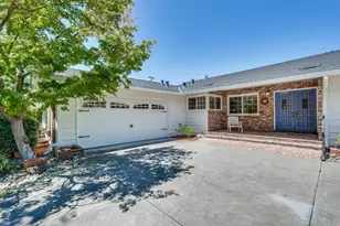 2202 Gunar Dr, San Jose, CA 95124 - Photo 5