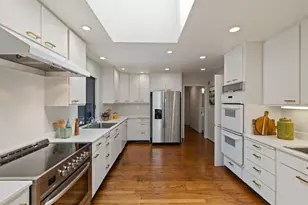 820 Eucalyptus Ave, Hillsborough, CA 94010 - Photo 7