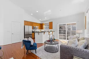 687 Alexandra Ct, San Jose, CA 95125 - Photo 9