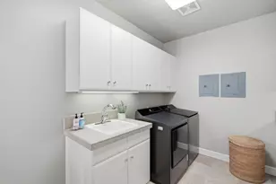 12468 Ted Ave, Saratoga, CA 95070 - Photo 37