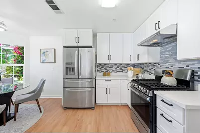 1725 Red Maple St, Union City, CA 94587 - Photo 27