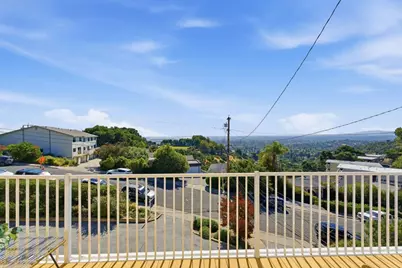 402 Portofino Dr 3, San Carlos, CA 94070 - Photo 27
