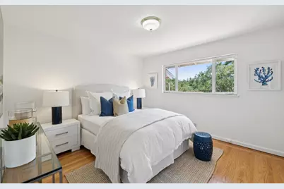 136 Jane Dr, Woodside, CA 94062 - Photo 23