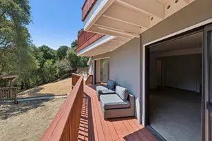 136 Jane Dr, Woodside, CA 94062 - Photo 27
